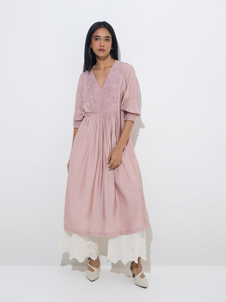 Zuba Dusty Pink Embroidered Cotton-Blend A-Line Kurta