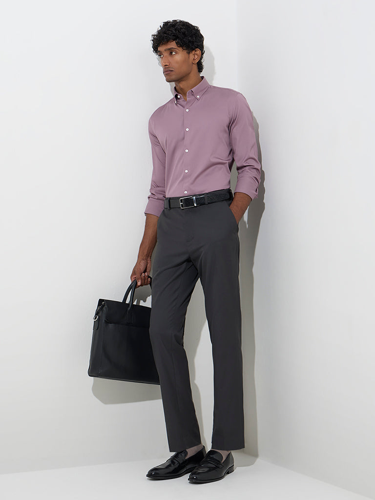 WES Formals Mauve Solid Slim-Fit Cotton-Blend Shirt