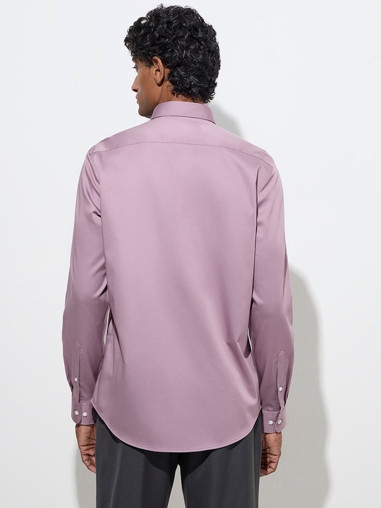 WES Formals Mauve Solid Slim-Fit Cotton-Blend Shirt