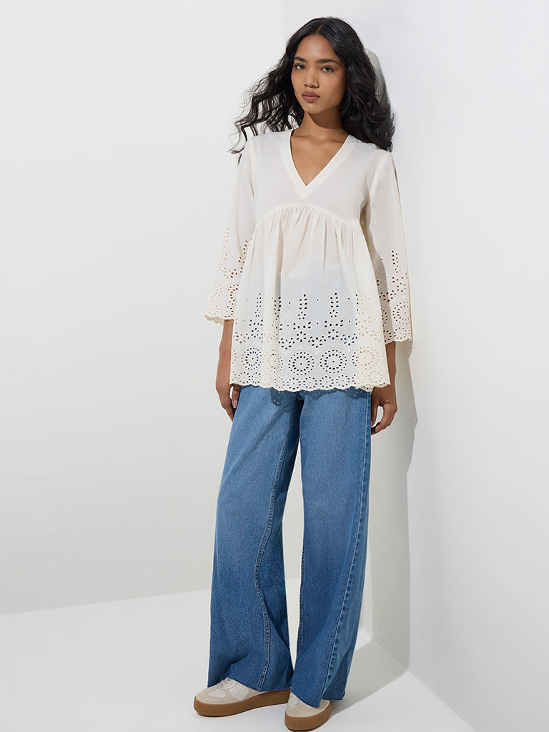 Utsa White Schiffli Detailed Cotton Kurti