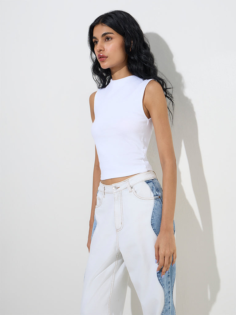 westisde Nuon Women's White Cotton-Blend Top for Casual Wear Front View