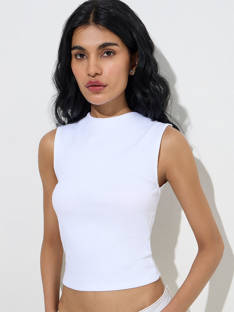 westisde Nuon Women's White Cotton-Blend Top for Casual Wear Zoom View