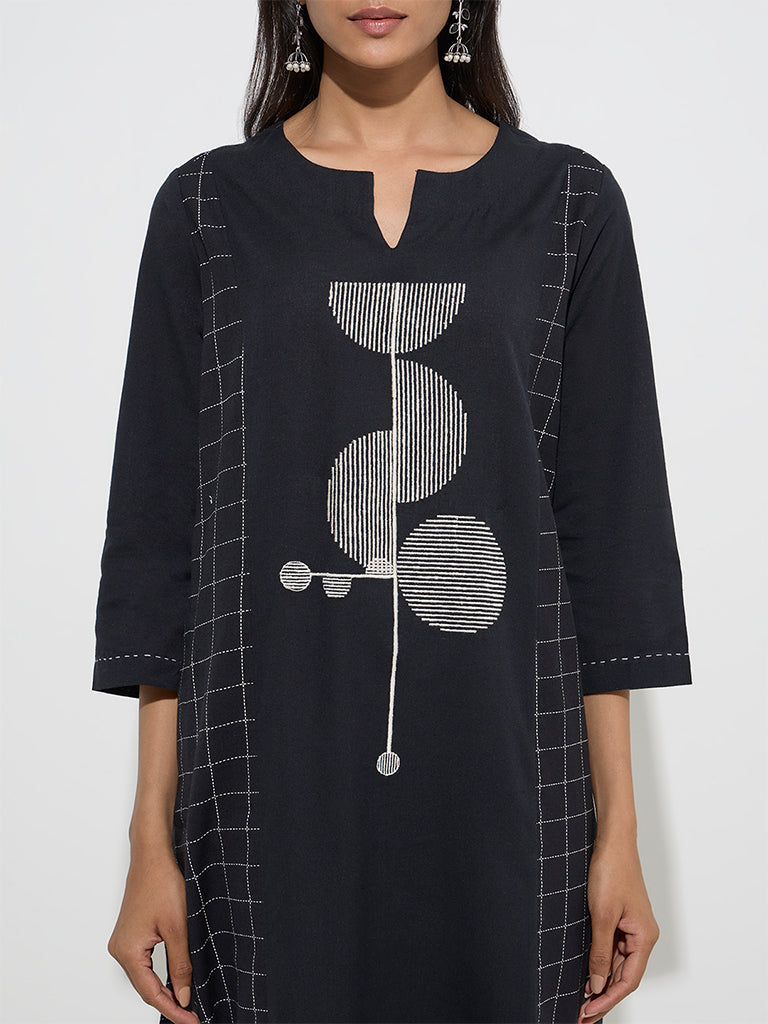 Utsa Black Checks Design A-Line Cotton-Blend Kurta