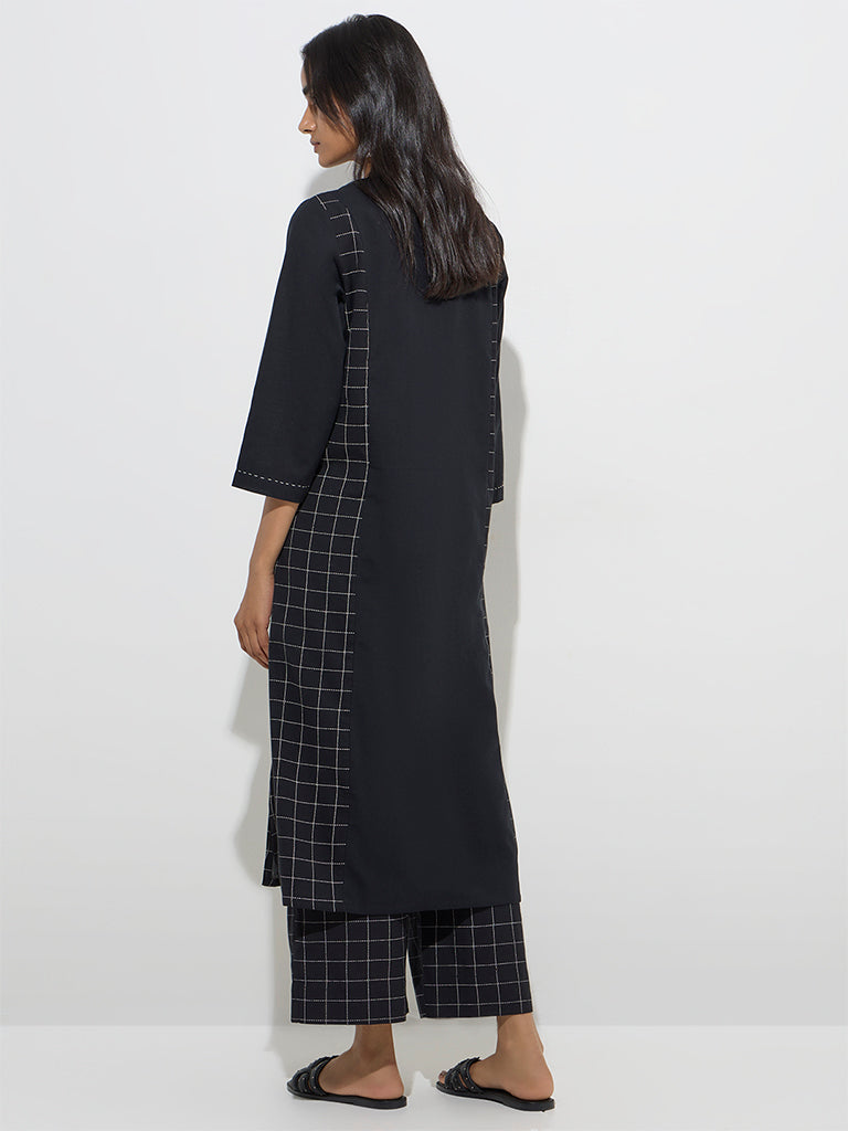 Utsa Black Checks Design A-Line Cotton-Blend Kurta