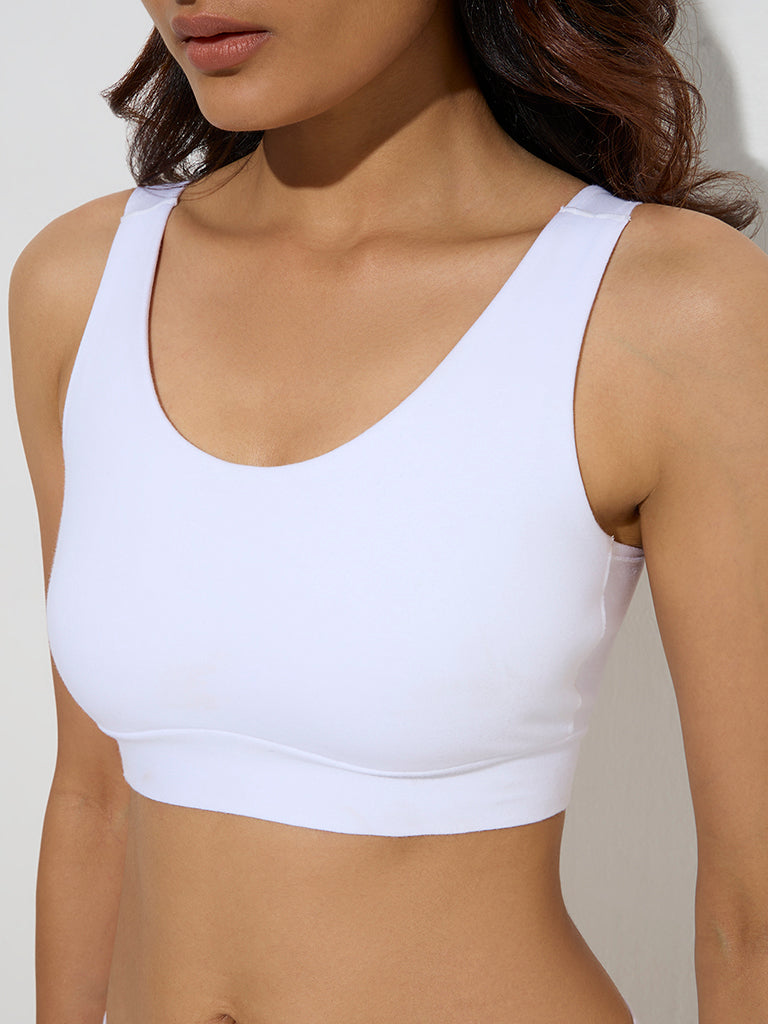 westisde Wunderlove Women's White Cotton-Blend Sports Bra for Casual Wear Zoom View