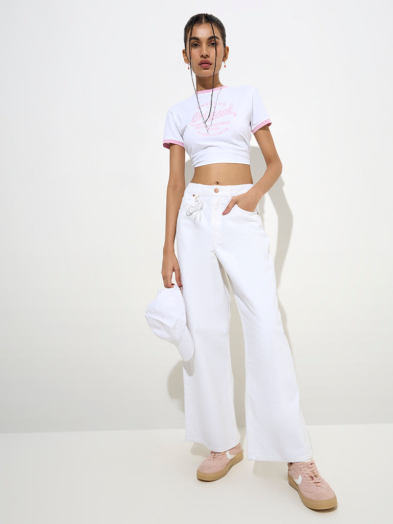 Nuon White Relaxed - Fit High - Rise Jeans