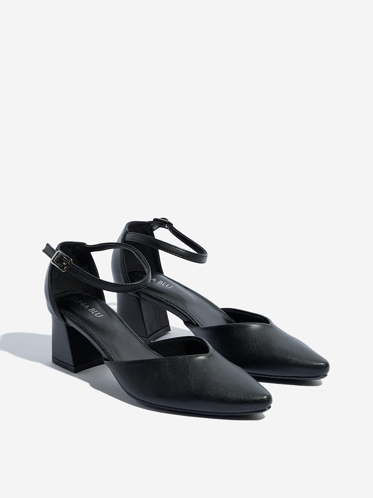 LUNA BLU Black Pointed Toe Block Pump Shoes