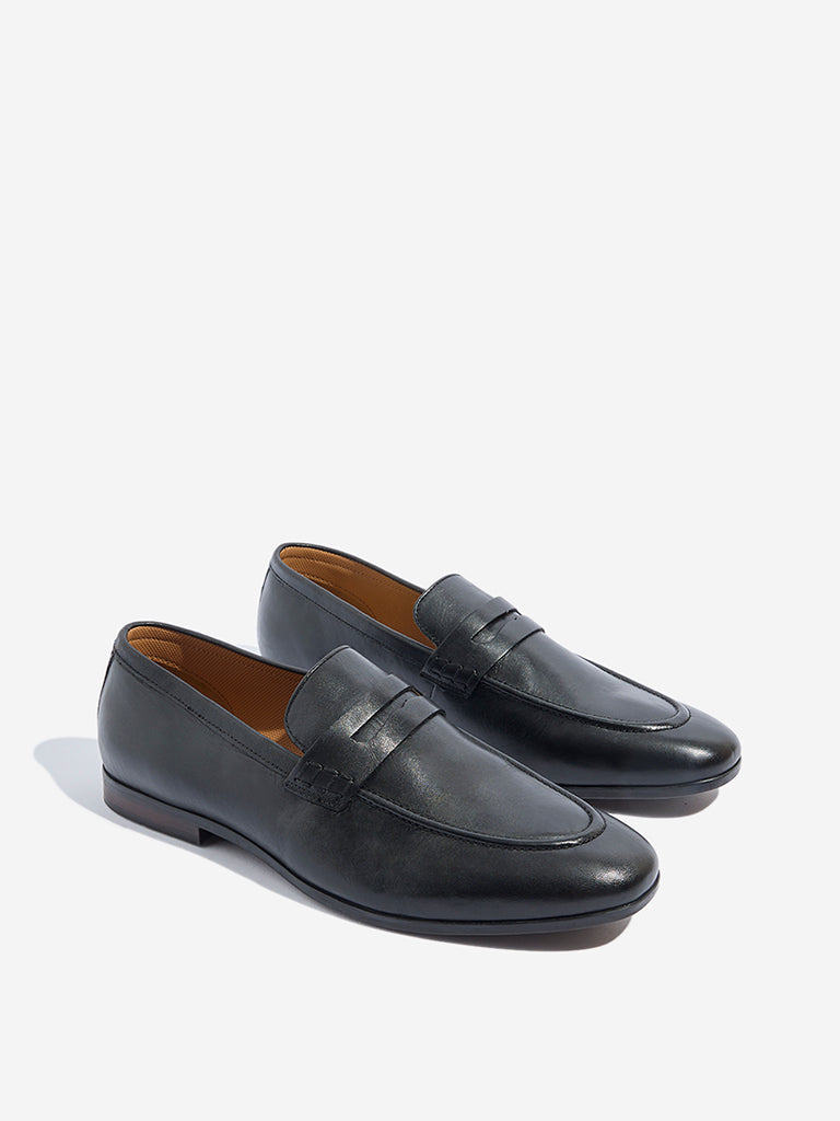 Westside SOLEPLAY Men's Black Penny Loafers Front View