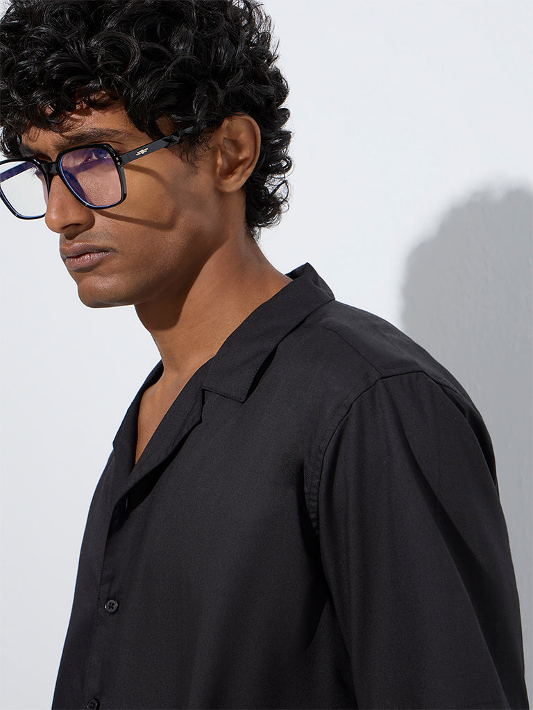 Westside WES Casuals Men's Black Solid Relaxed-Fit Shirt for Casual Wear Zoom View