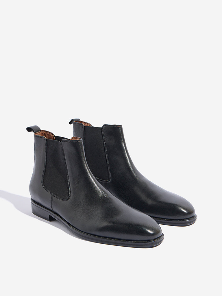 SOLEPLAY Black Leather Chelsea Boots