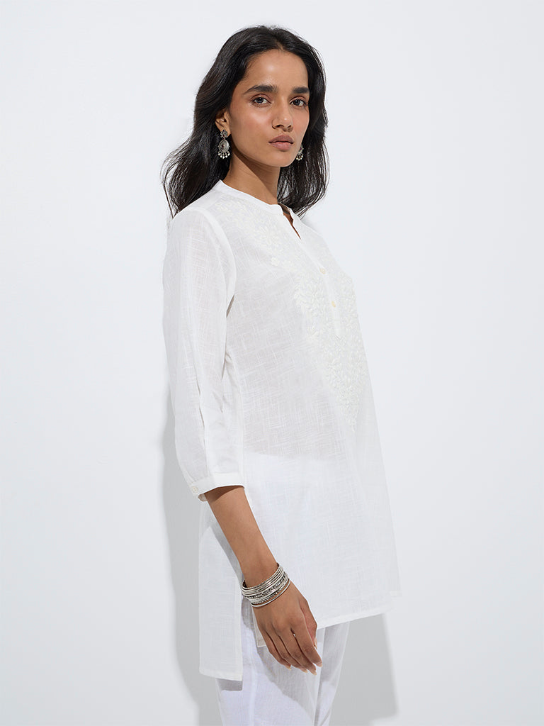 westisde Utsa Women's White Floral Embroidered Straight Cotton Kurti for Work Wear Front View