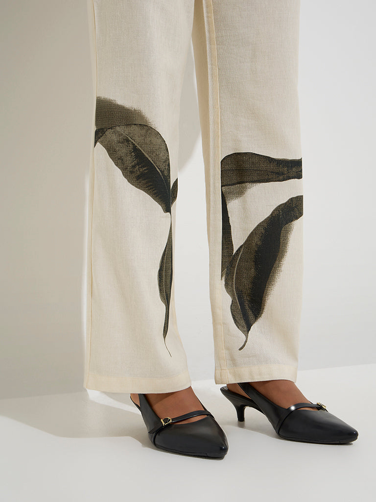 Wardrobe Cream Leaf Design Mid-Rise Trousers