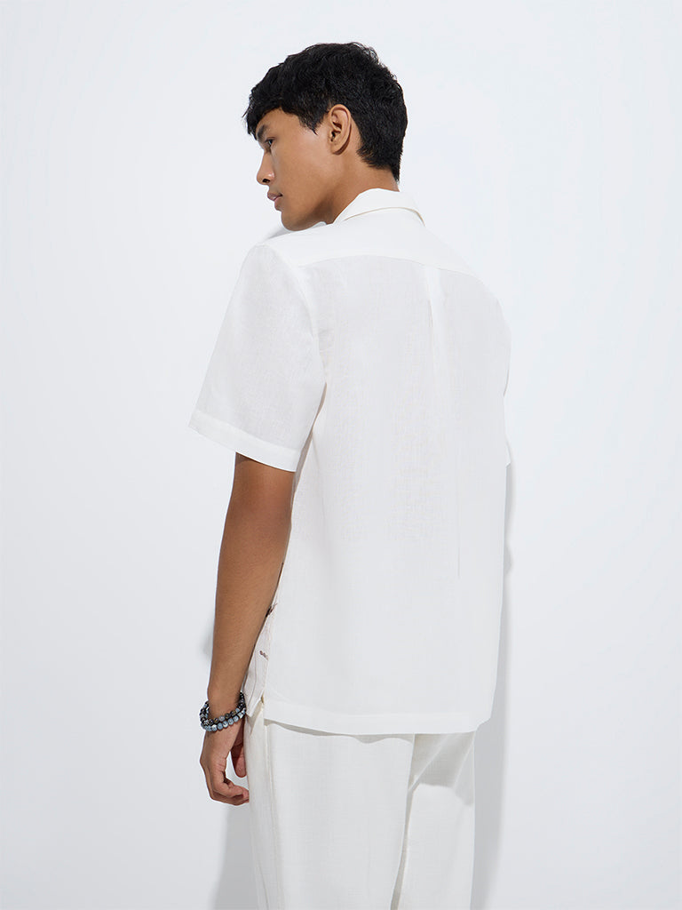 westisde ETA Men's White Floral Patterned Relaxed-Fit Cotton-Blend Shirt for Casual Wear Back View