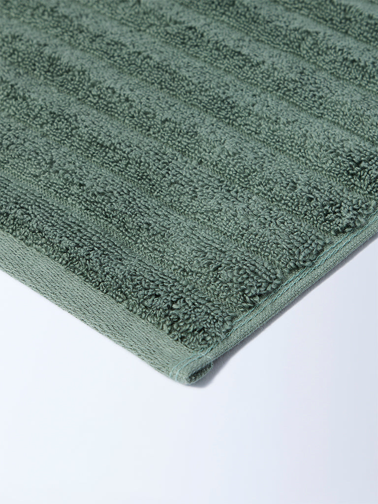 Westside Home Green Self-Striped Bath Towel