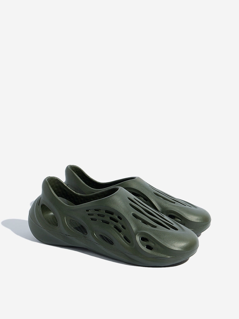 Westside SOLEPLAY Men's Olive Slip-On Rainy Clogs Front View