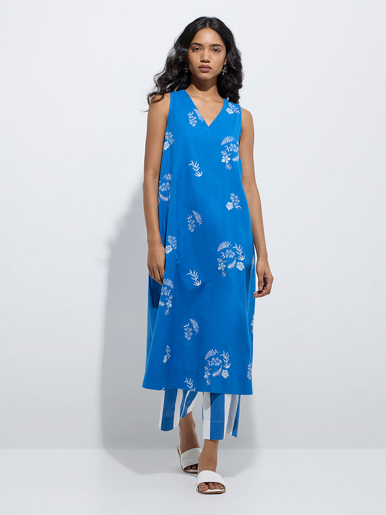 Utsa Blue Floral Design A-Line Cotton-Blend Kurta
