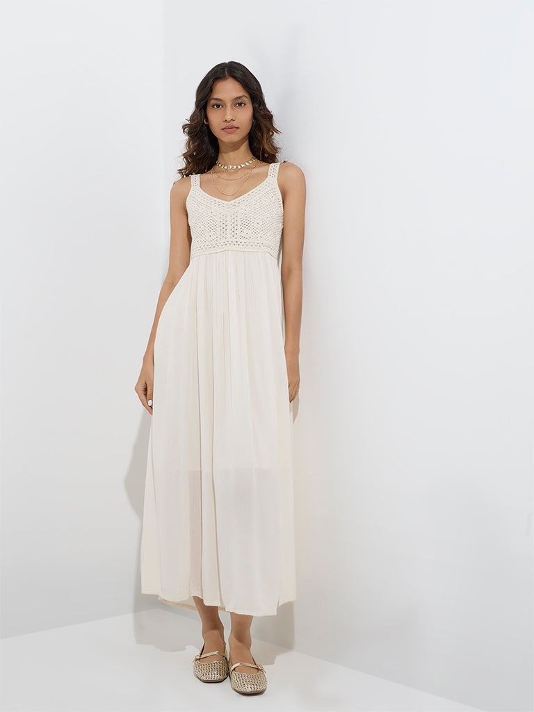 westisde Bombay Paisley Women's Off-White Crochet Detailed A -Line Dress for Everyday Front View