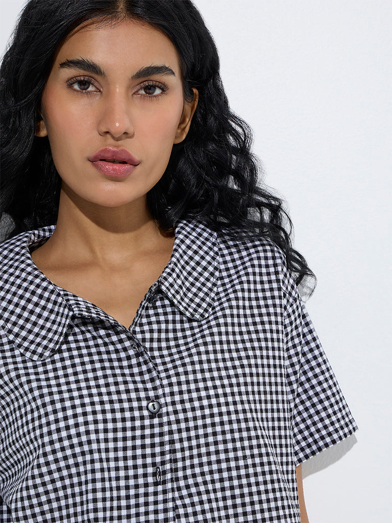 westisde Superstar Women's Black Gingham Checkered Cotton Shirt for Casual Wear Zoom View