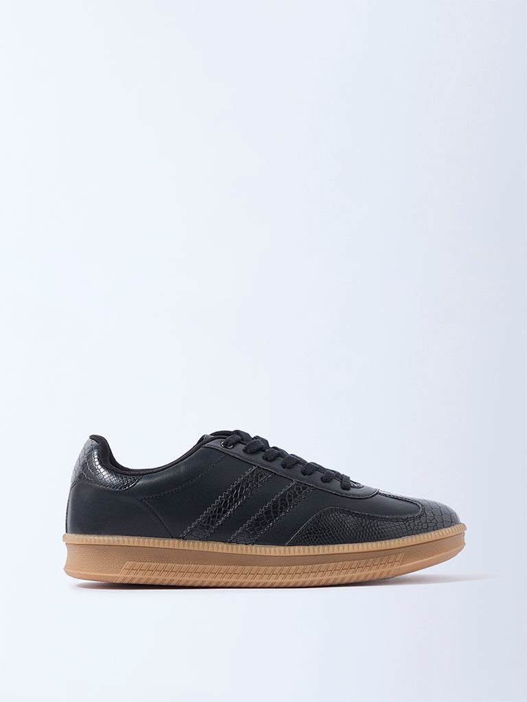 SOLEPLAY Black Lace-Up Sneakers