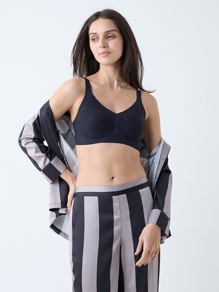 Wunderlove Black Invisible Lace Padded Bra