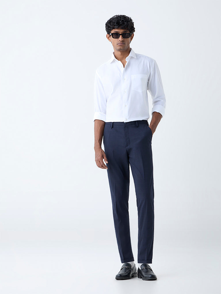 WES Formals White Solid Relaxed-Fit Cotton Shirt