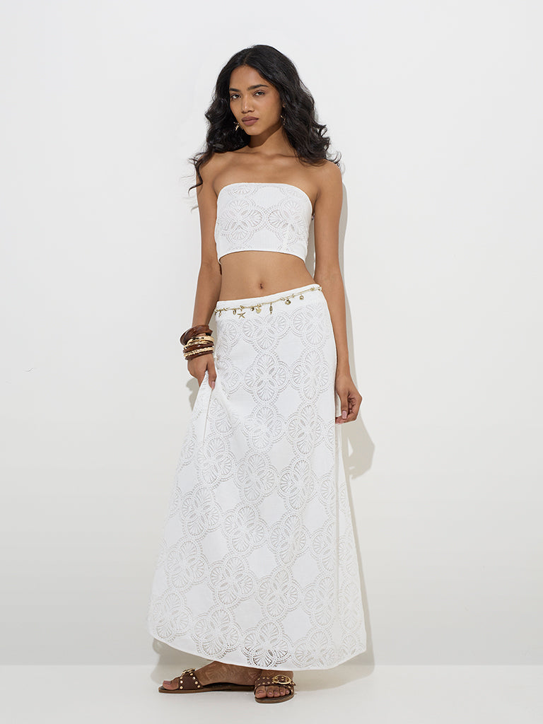 westisde LOV Women's White Lace-Detailed Mid-Rise Cotton Skirt for Casual Wear Full Model View