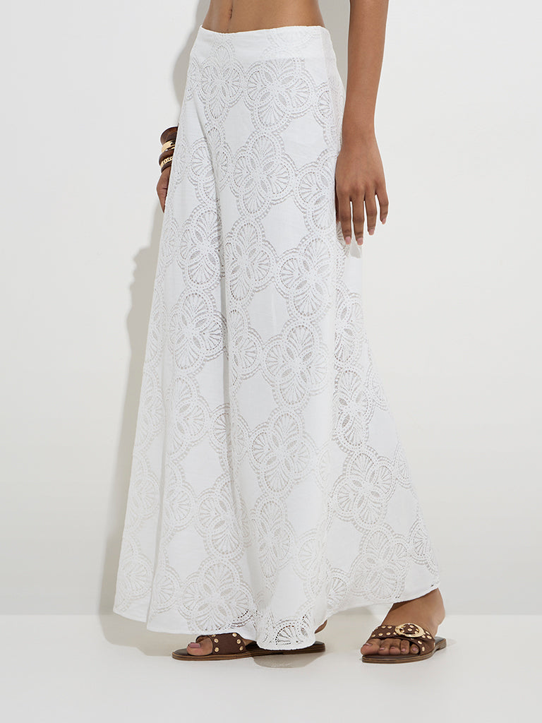 westisde LOV Women's White Lace-Detailed Mid-Rise Cotton Skirt for Casual Wear Front View