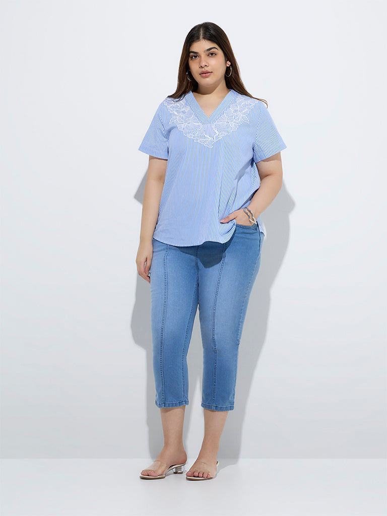westisde Gia Women's Blue Faded Relaxed-Fit Mid-Rise Capri Jeans for Casual Wear Full Model View