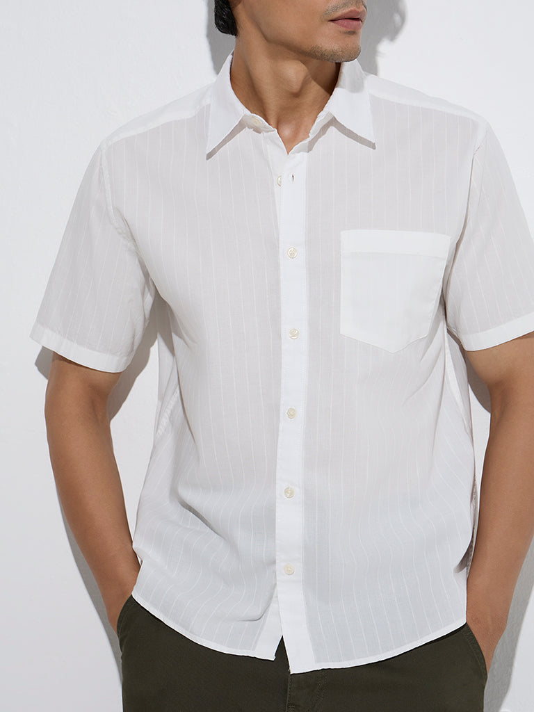 Westside WES Casuals Men's Off-White Self Relaxed-Fit Cotton Shirt for Casual Wear Zoom View