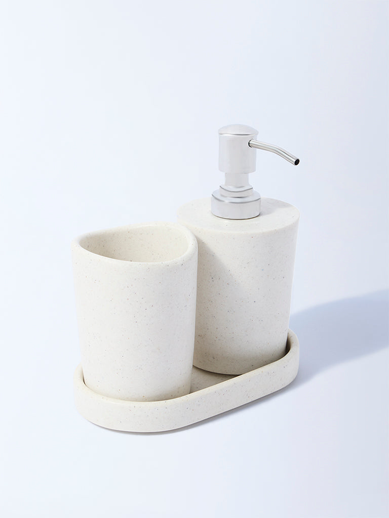 Westside Home White Conical Bathroom Accessory Set
