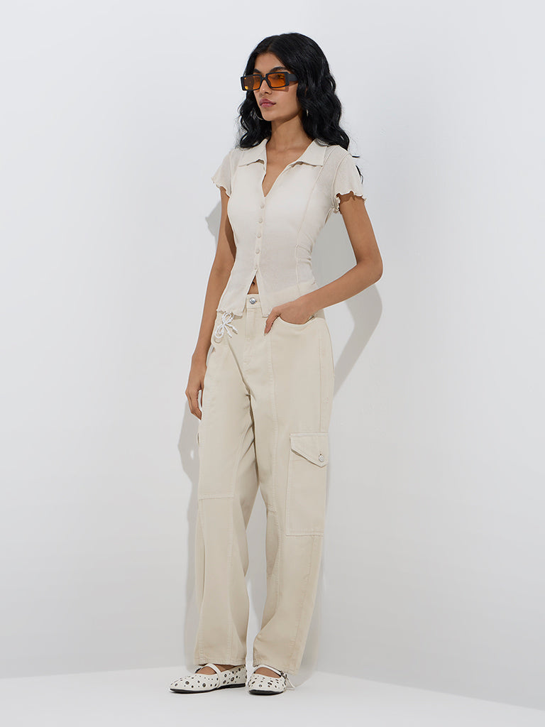 westisde Nuon Women's Off-White Relaxed-Fit High-Rise Jeans for Casual Wear Full Model View