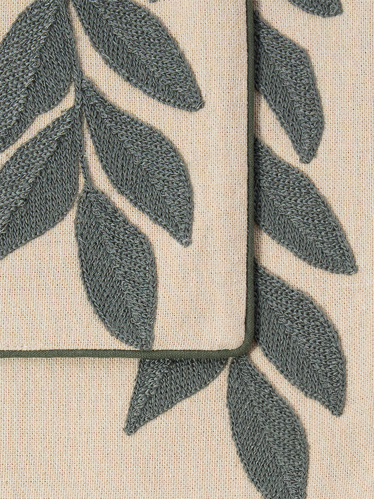 Westside Home Beige Leaf Design Placemats (Set of 4)