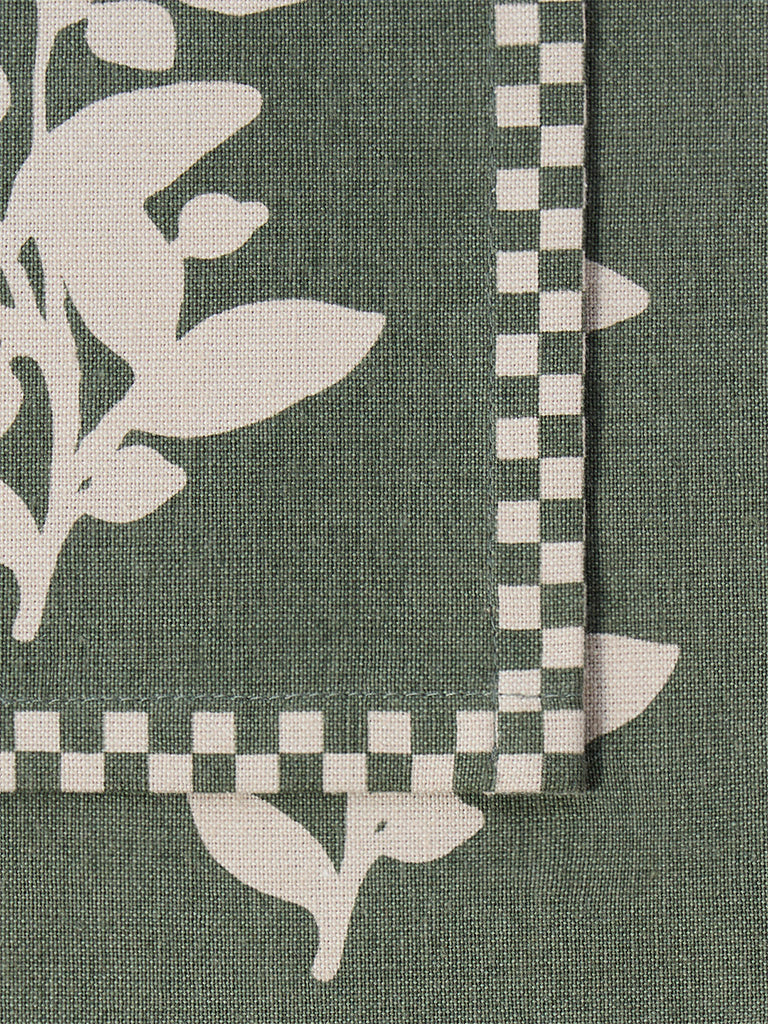 Westside Home Olive Leaf Printed Placemats (Set of 4)