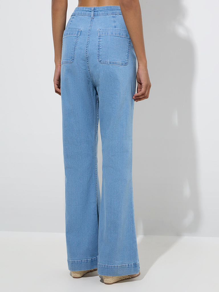 新品 YILON Semi flare denim S wash blue YILON Semi flare denim S wash blue Light Wash Denim | Flare Jeans