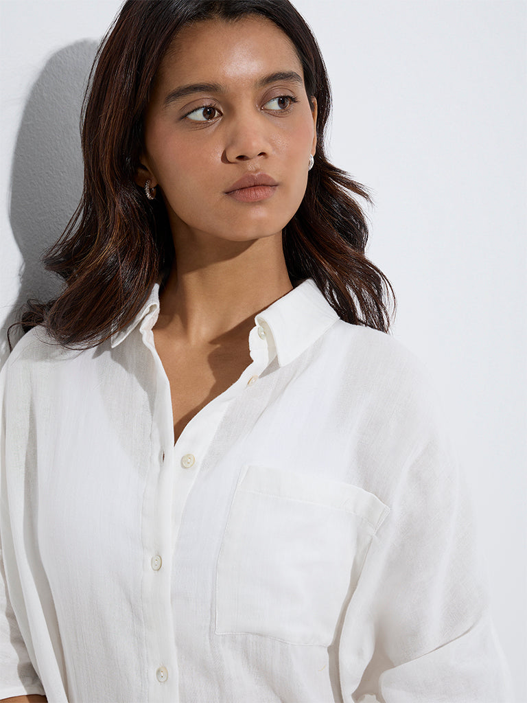 westisde Wunderlove Women's White Crinkle-Textured Cotton Beach Shirt for Beachwear Zoom View