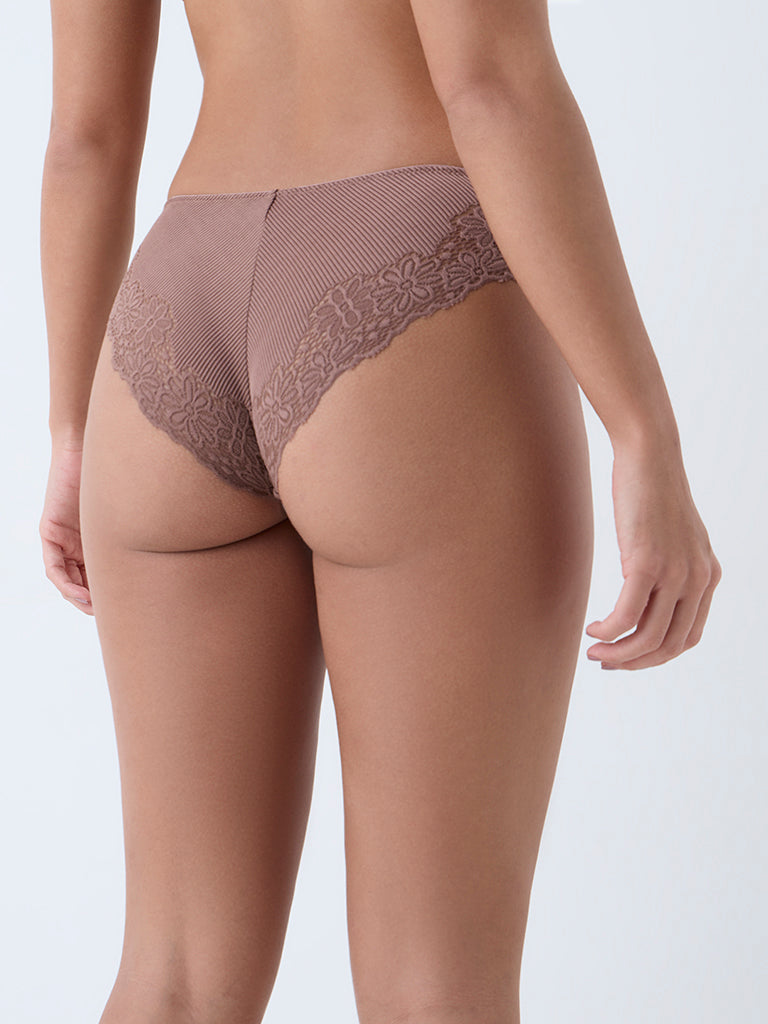Wunderlove Dusty Pink Lace Detailed Hipster Briefs