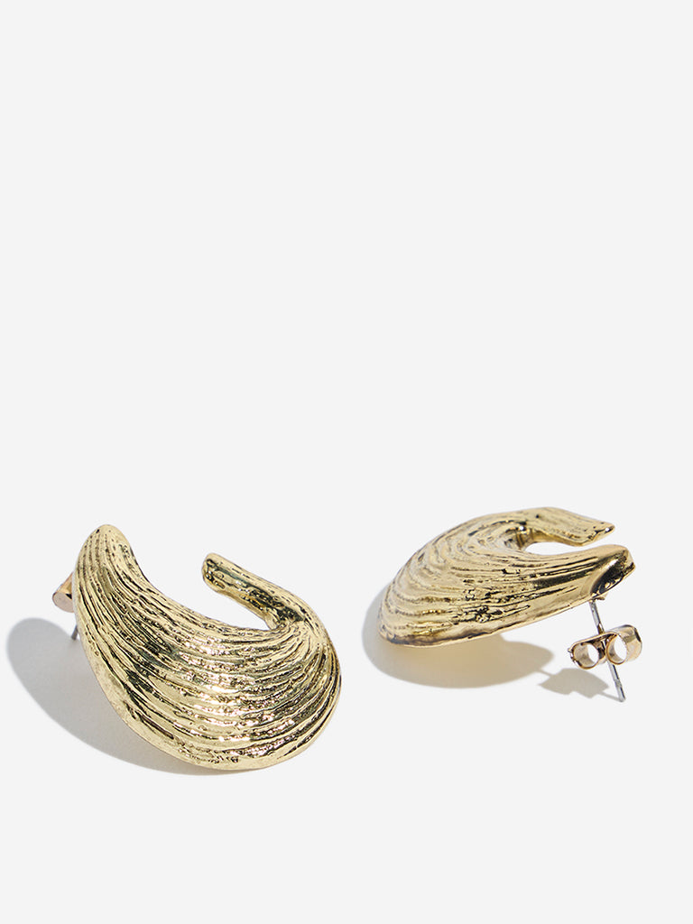 Westside Accessories Gold Textured Small Stud Earrings