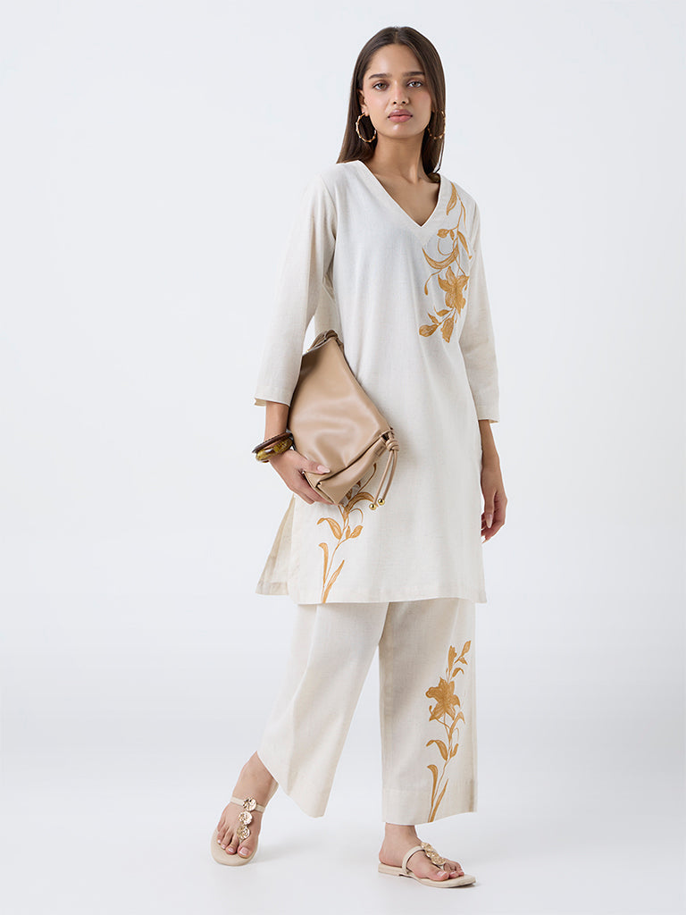 Utsa Off-White Floral Embroidered Cotton-Blend Pants