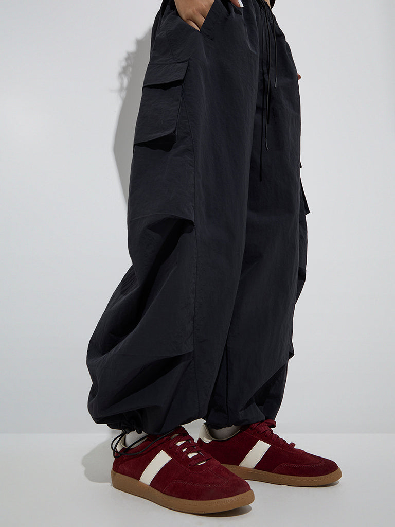 Nuon Black Mid-Rise Harem Pants