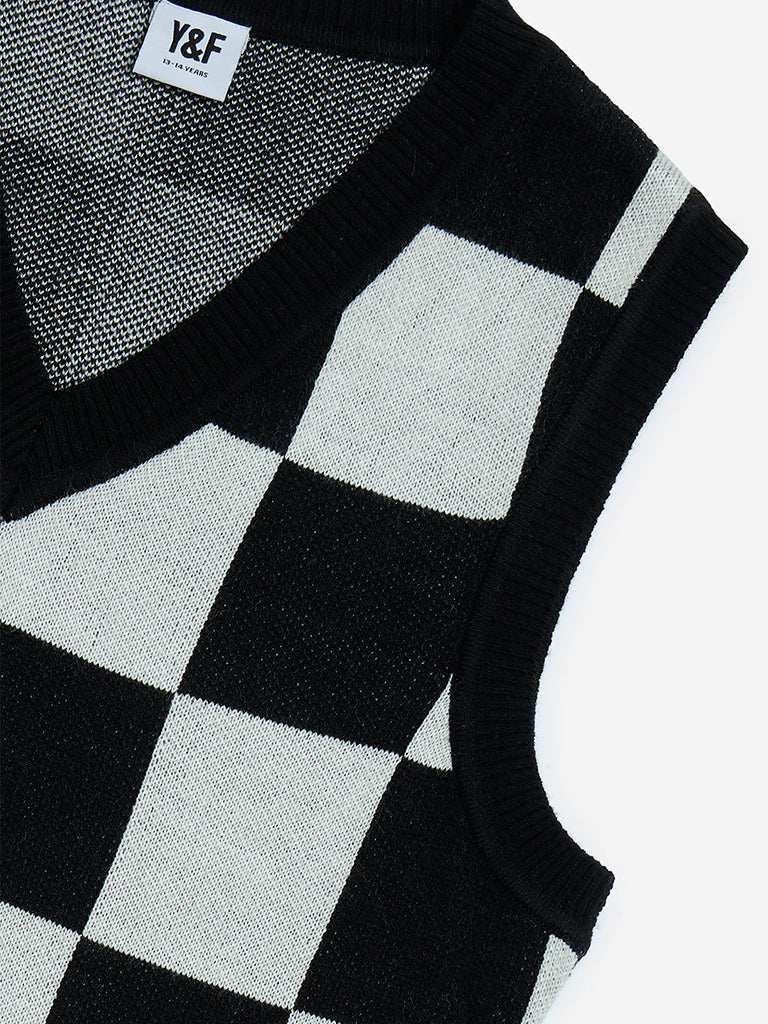 Buy Y&F Kids Black Checkerboard Design Sweater Vest from Westside