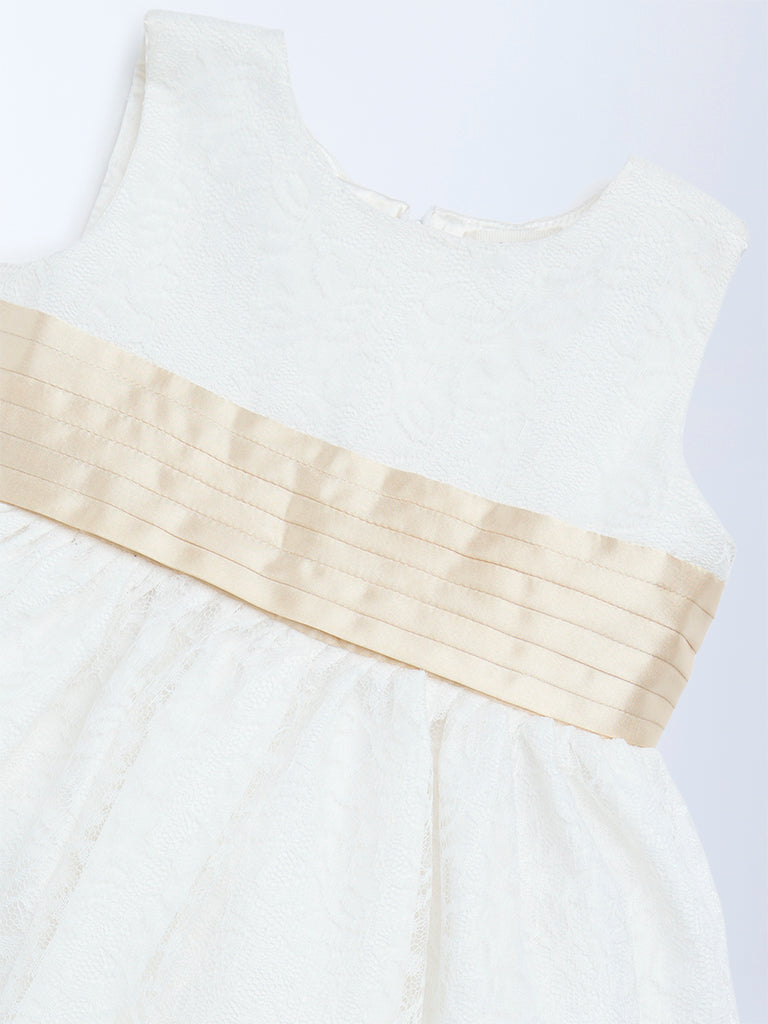HOP Baby Girls White Lace Detailed Fit-and-Flare Dress
