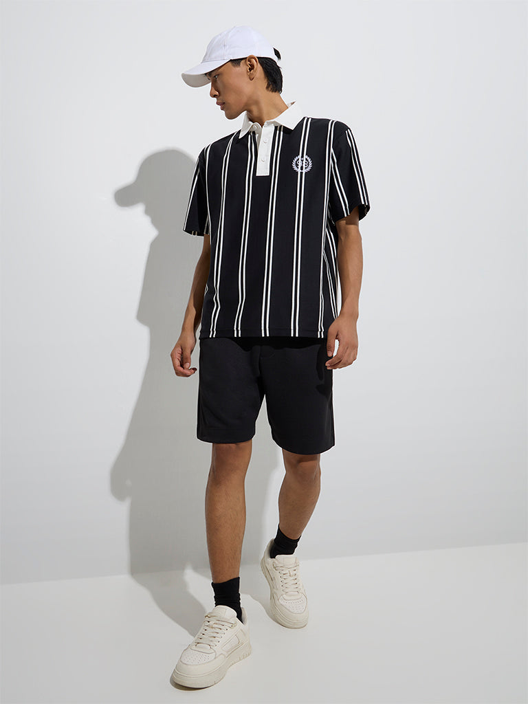 Westside Studiofit Men's Black Solid Relaxed-Fit Mid-Rise Shorts for Sports Wear Full View