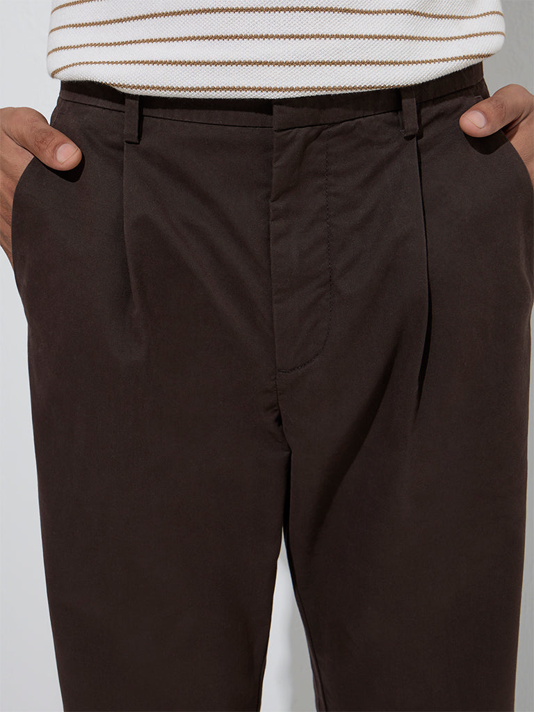 Westside Ascot Men's Brown Relaxed-Fit Mid-Rise Cotton-Blend Chinos for Casual Wear Zoomed View
