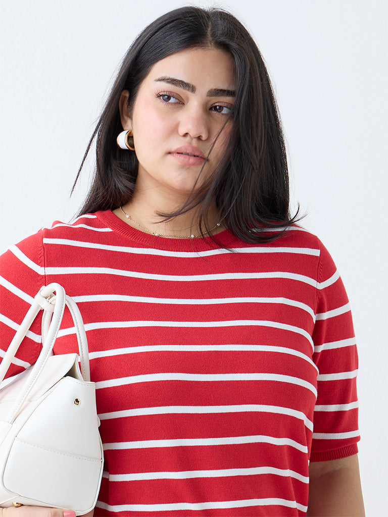 Gia Red Stripe Detailed T-Shirt