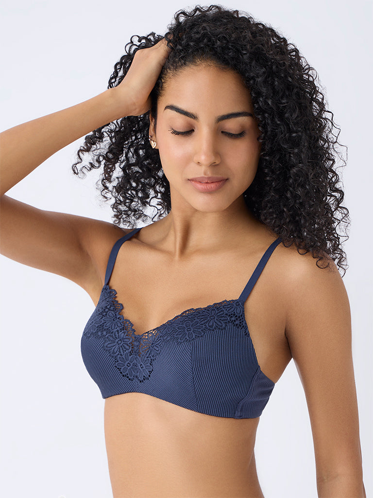 Wunderlove Indigo Floral Lace Detailed Padded Bra