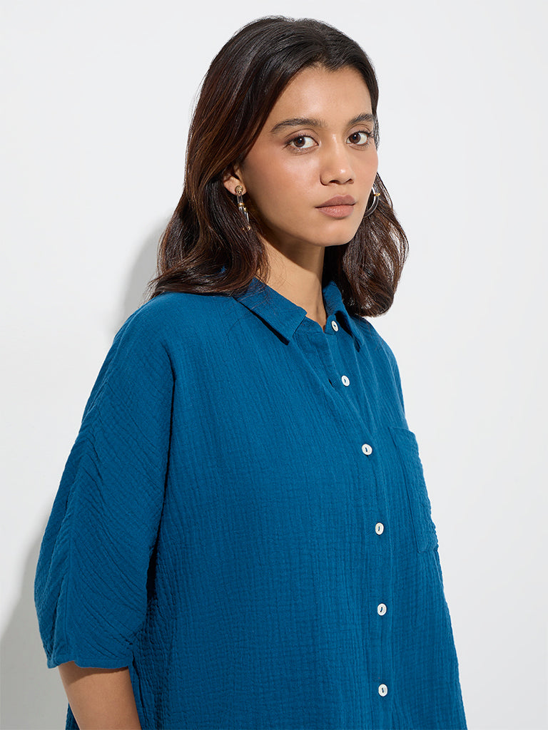Westside Wunderlove Women's Blue Crinkle-Textured Cotton Beach Shirt for Beachwear Zoom View