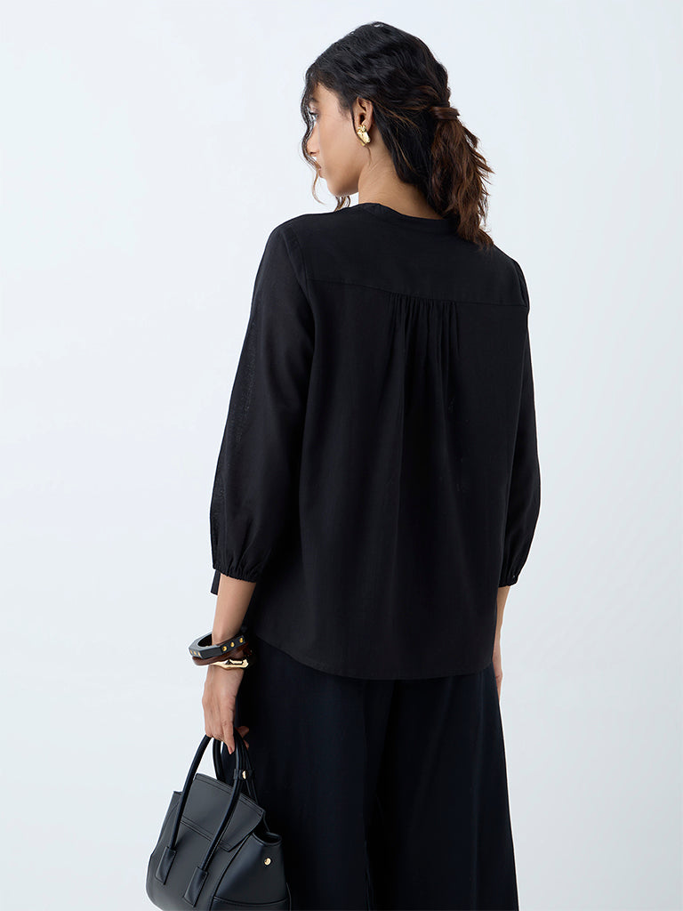 Utsa Black Floral Embroidered Cotton Tunic