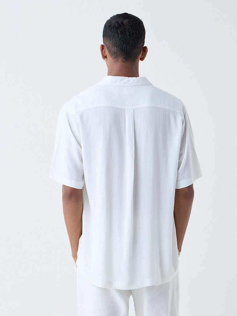 Westside ETA Men's White Nature-Inspired Relaxed-Fit Shirt for Casual Wear Back View