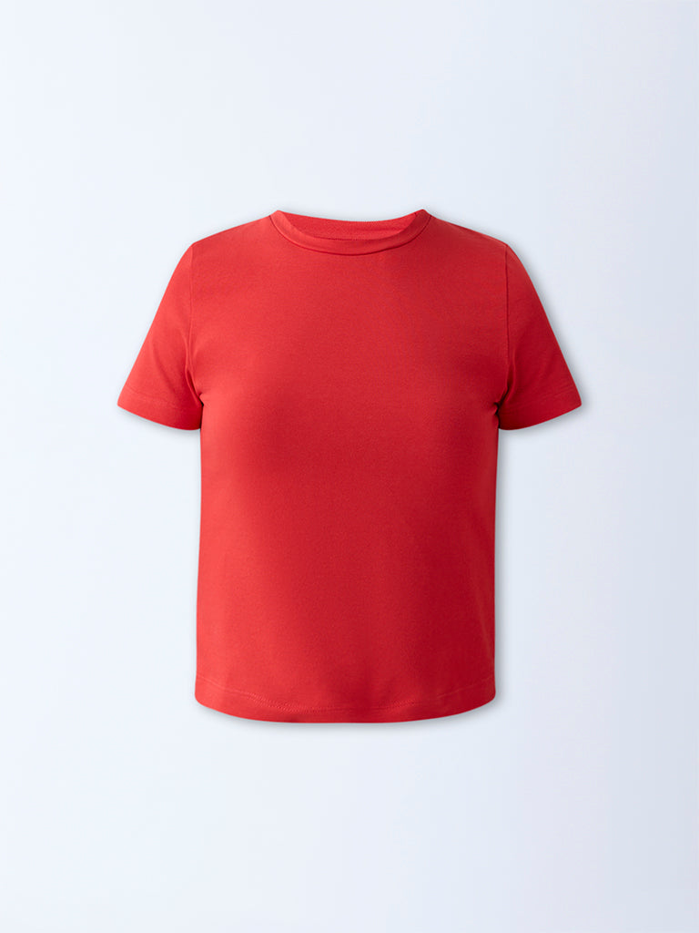 Nuon Red Solid Cotton-Blend T-Shirt