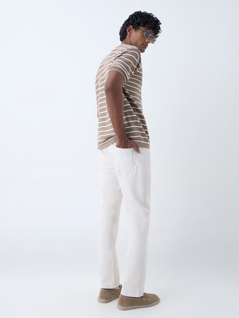 Westside Ascot Men's Off-White Relaxed-Fit Mid-Rise Jeans for Casual Wear Back View